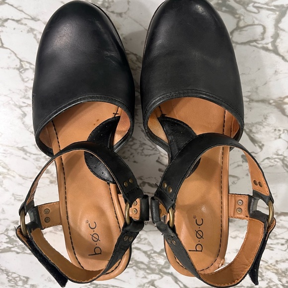 b.o.c. Rina Platform Wedge Clogs - Picture 2 of 12